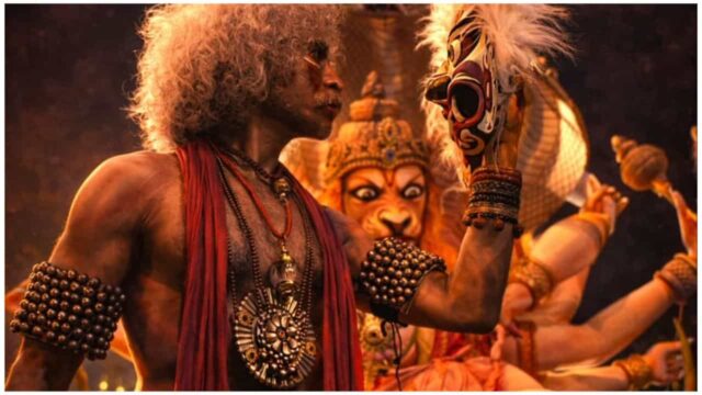 Makarand Deshpande in Vavvaal